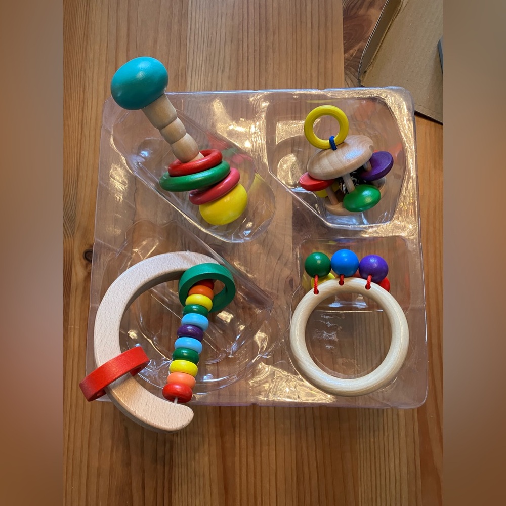 Small rattle toys for children. New in box. Never used - Picture 2 of 8